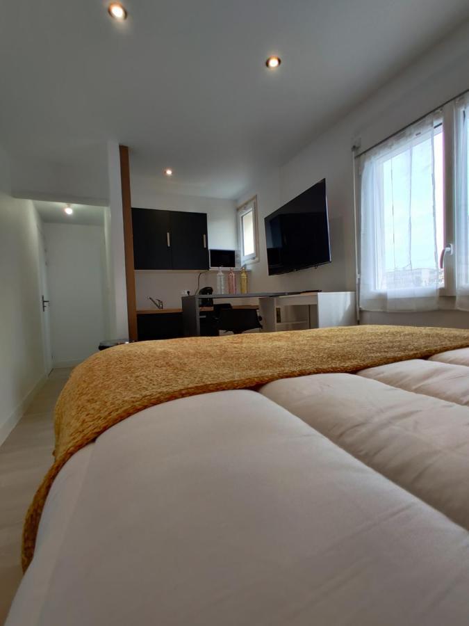 Le Foucauld-Goodcaen Apartment Ngoại thất bức ảnh